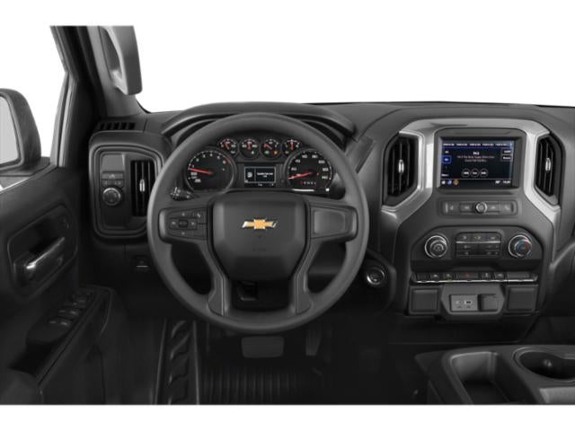 2022 Chevrolet Silverado 1500 4WD Double Cab Standard Bed Custom
