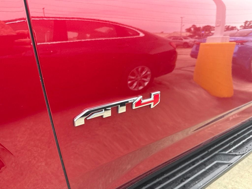 2024 GMC Yukon 4WD AT4
