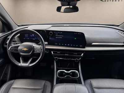 2025 Chevrolet Traverse AWD LT