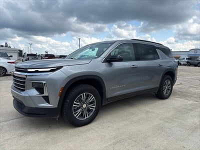 2025 Chevrolet Traverse AWD LT