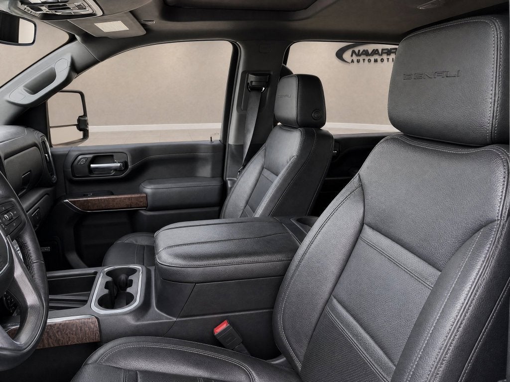 2023 GMC Sierra 2500HD 4WD Crew Cab Standard Bed Denali