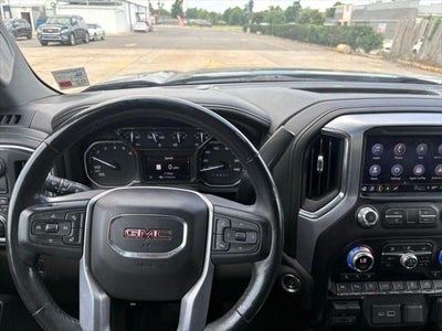 2021 GMC Sierra 1500 2WD Crew Cab Short Box SLT
