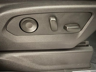 2025 GMC Sierra 1500 4WD Crew Cab Short Box SLT