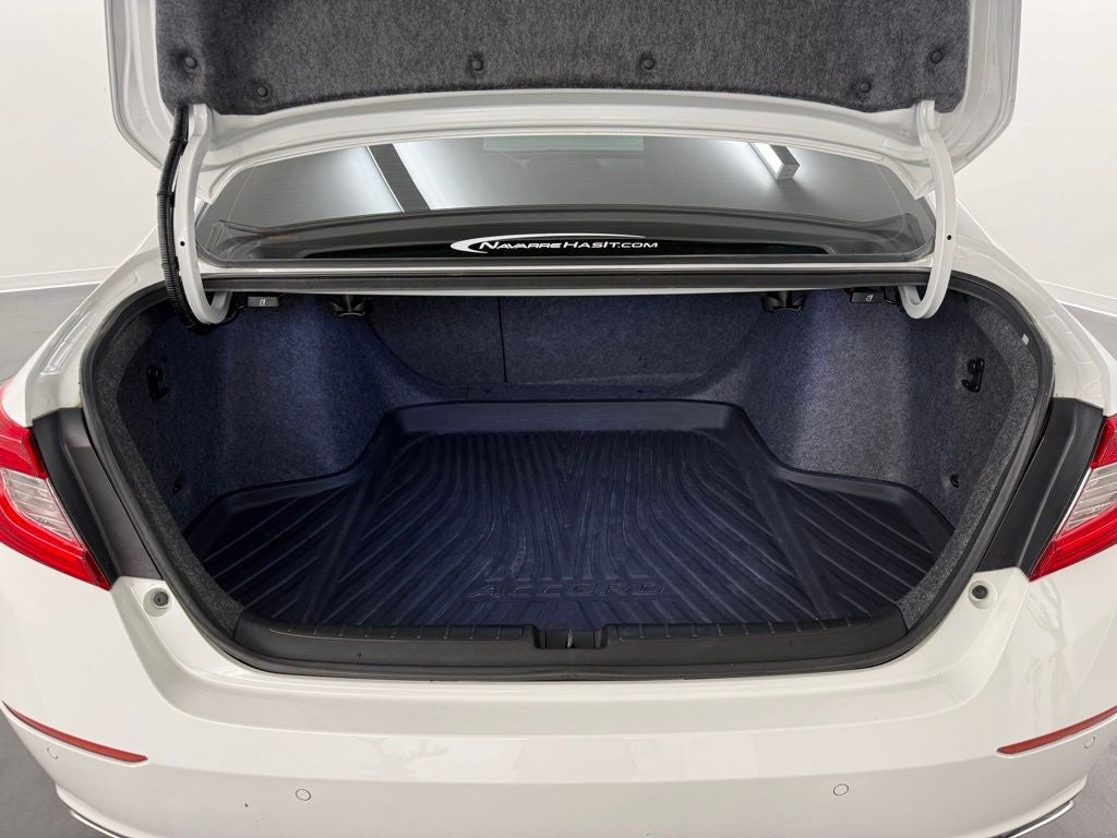 2019 Honda Accord Touring 2.0T