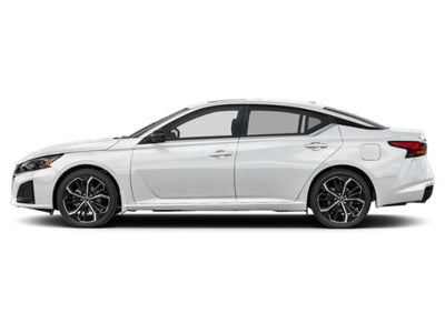 2025 Nissan Altima SR FWD