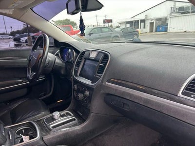 2018 Chrysler 300 Touring L