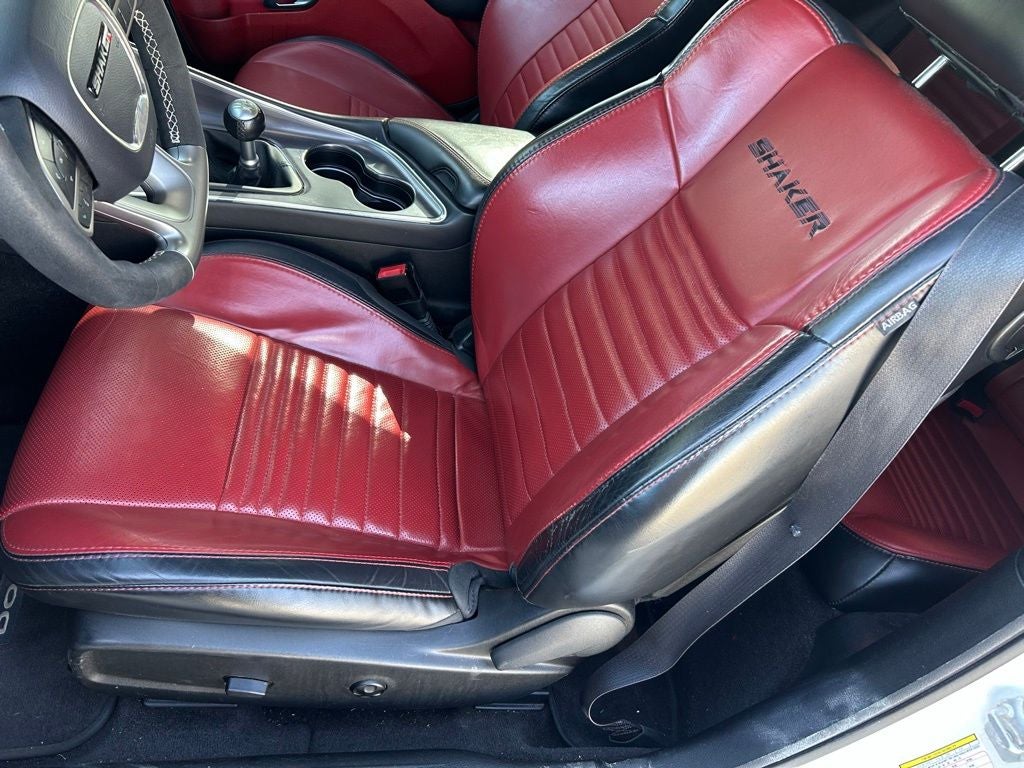 2016 Dodge Challenger R/T Plus Shaker