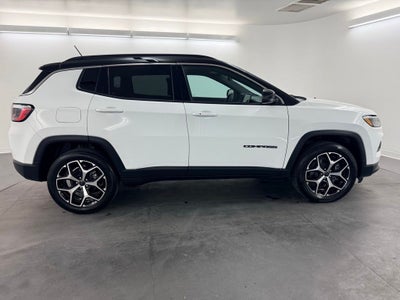 2024 Jeep Compass Latitude 4x4