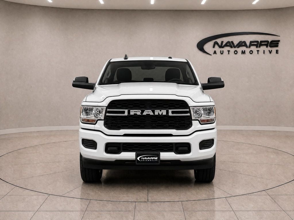 2020 RAM 3500 Big Horn Crew Cab 4x4 8' Box