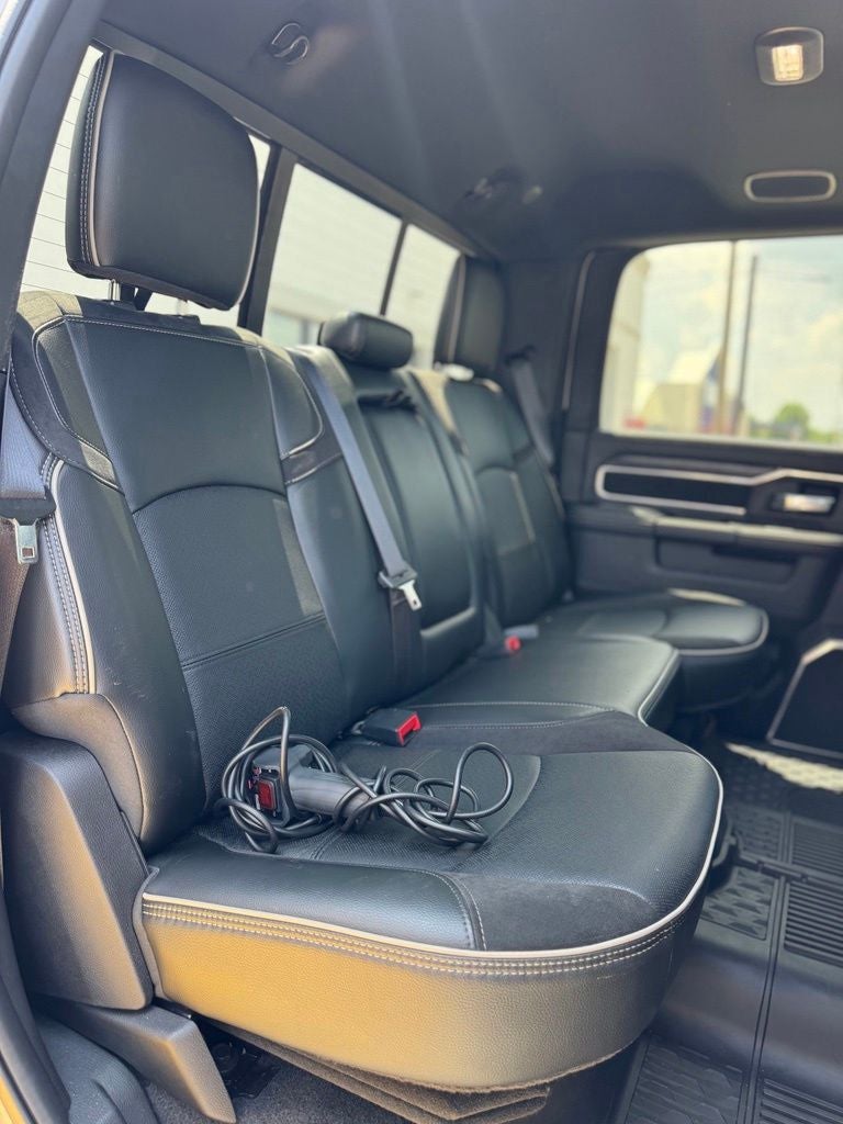 2024 RAM 3500 Laramie Crew Cab 4x4 8' Box