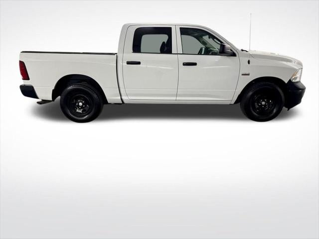 2020 RAM 1500 Classic Tradesman Crew Cab 4x2 5'7' Box