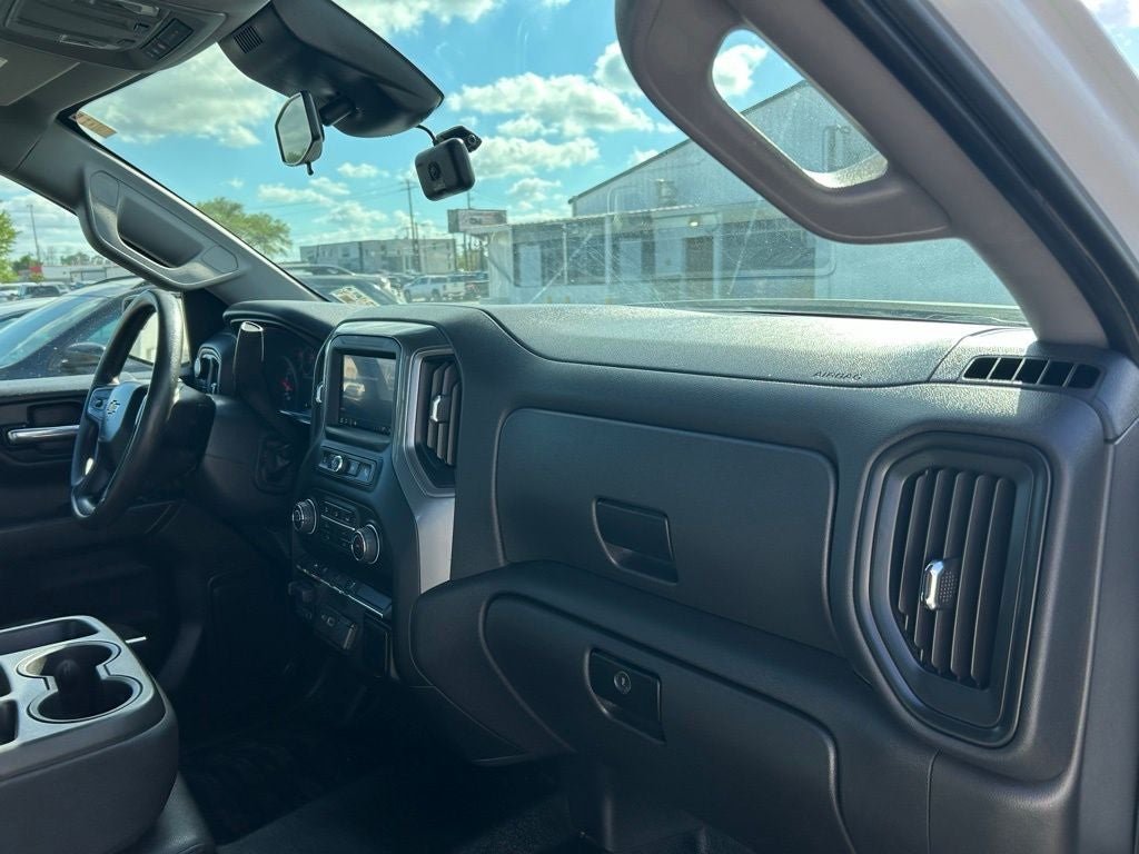 2023 Chevrolet Silverado 1500 4WD Crew Cab Short Bed WT