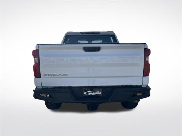 2023 Chevrolet Silverado 1500 4WD Crew Cab Short Bed WT