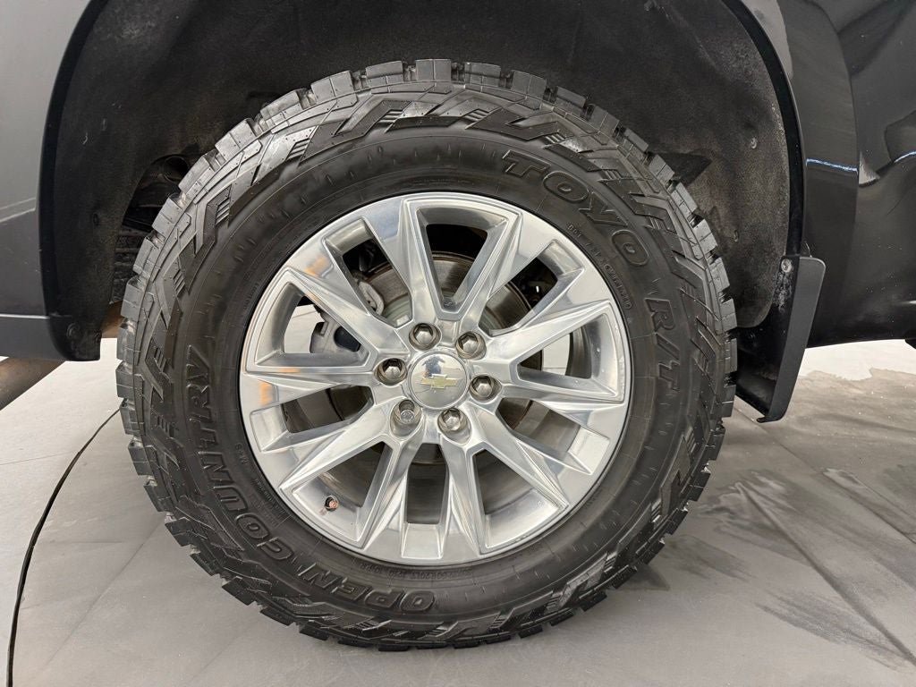 2020 Chevrolet Silverado 1500 4WD Crew Cab Short Bed LTZ