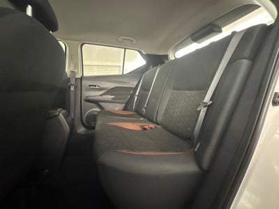 2023 Nissan Kicks SV Xtronic CVT