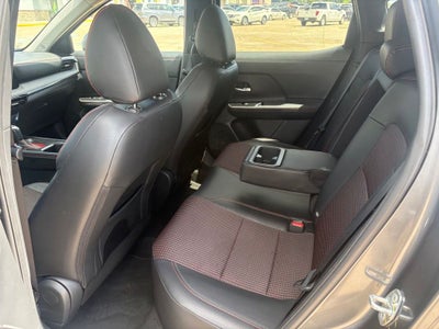 2025 Nissan Kicks SR FWD