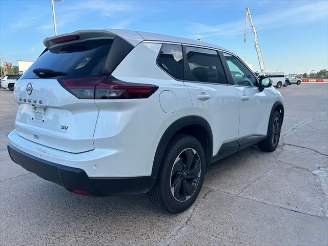 2024 Nissan Rogue SV FWD