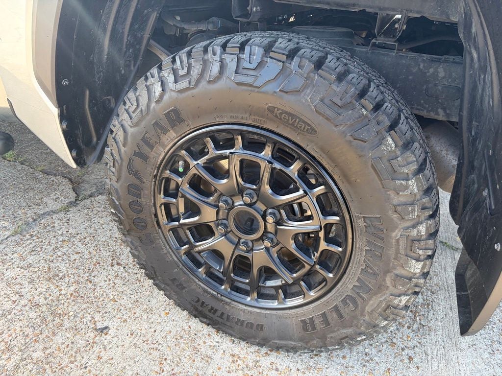 2025 Toyota Tundra SR5