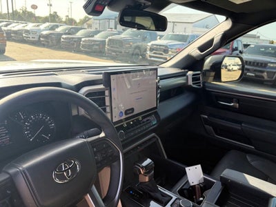 2025 Toyota Tundra SR5