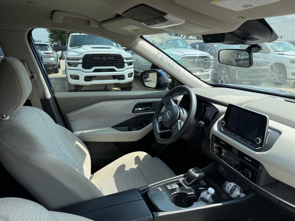 2023 Nissan Rogue SV FWD
