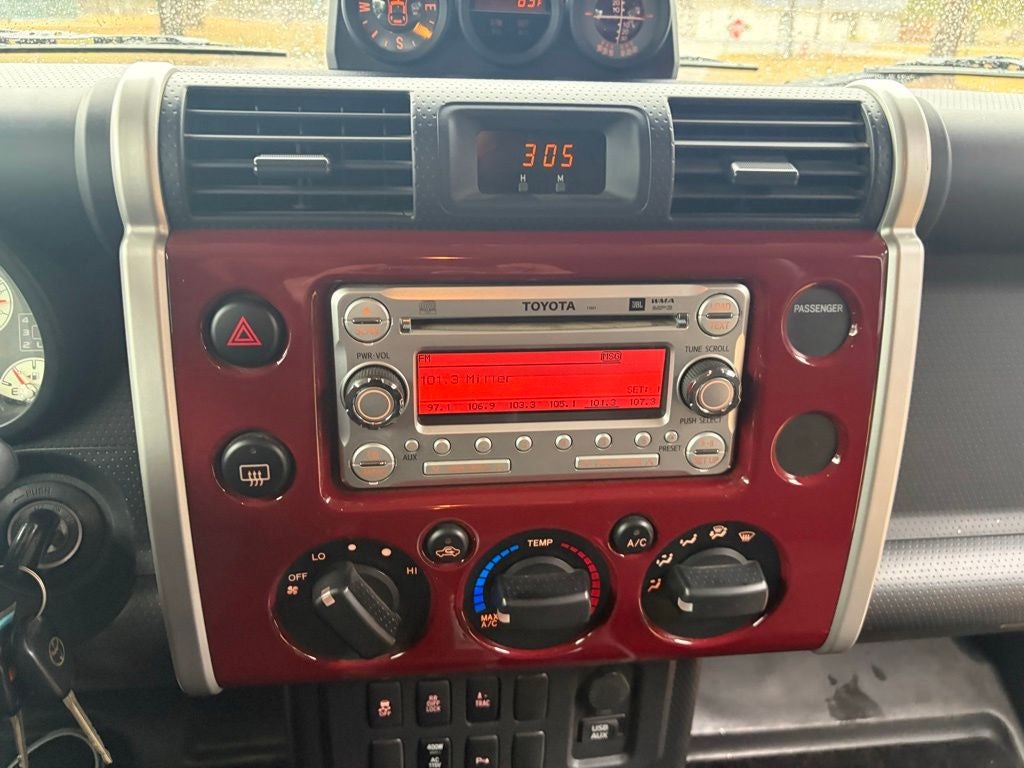 2011 Toyota FJ Cruiser Base