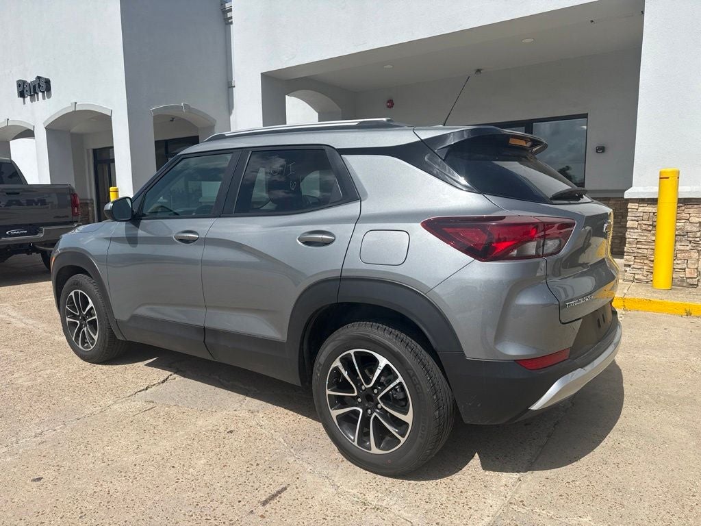 2025 Chevrolet Trailblazer FWD LT