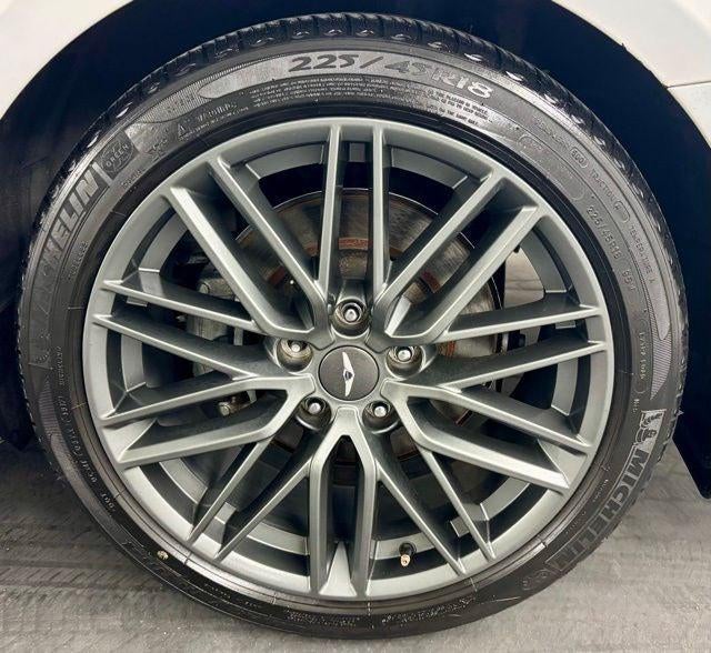 2019 Genesis G70 2.0T Advanced