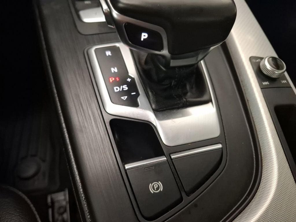 2017 Audi A4 Premium Plus