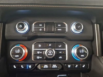 2023 GMC Yukon XL AT4