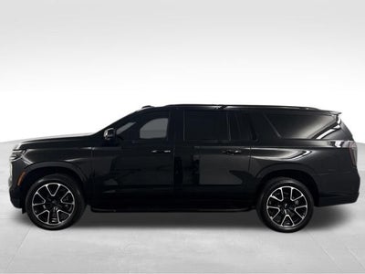 2025 Chevrolet Suburban RST