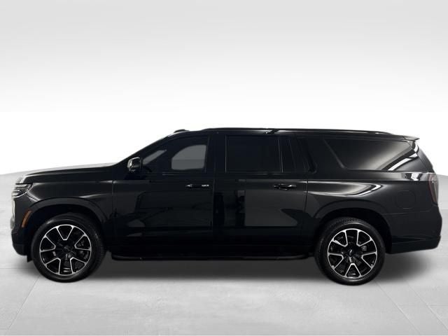 2025 Chevrolet Suburban RST