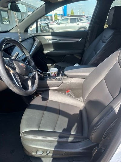 2023 Cadillac XT5 Luxury