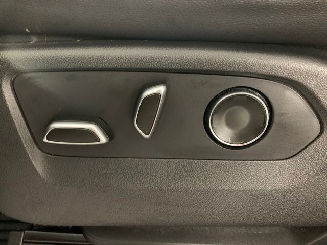 2021 Cadillac Escalade Luxury