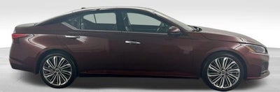 2024 Nissan Altima 2.5 SL
