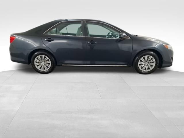 2014 Toyota Camry LE 2014.5 — photo 8