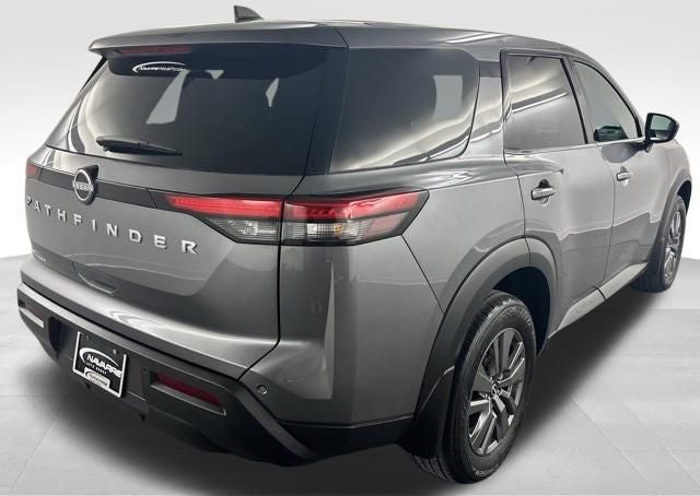 2024 Nissan Pathfinder S