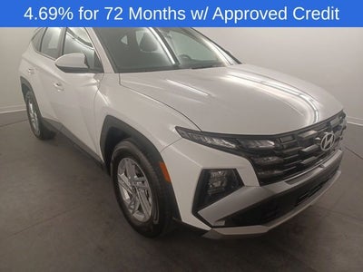 2025 Hyundai TUCSON SE