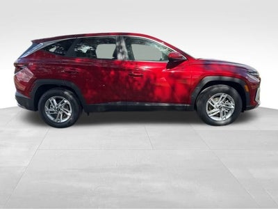 2026 Hyundai TUCSON SE FWD