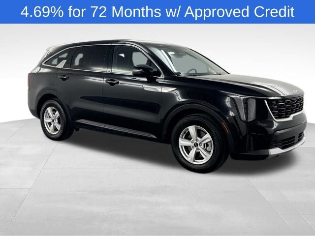 2024 Kia Sorento LX AT's photo