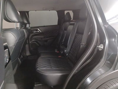 2023 Mitsubishi Outlander SEL