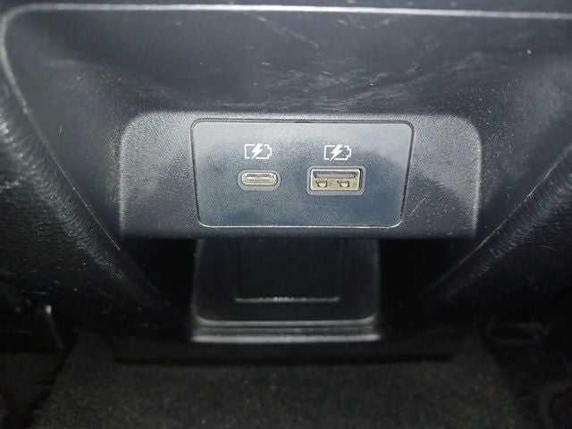 2023 Mitsubishi Outlander SEL