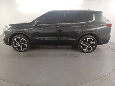 2023 Mitsubishi Outlander SEL