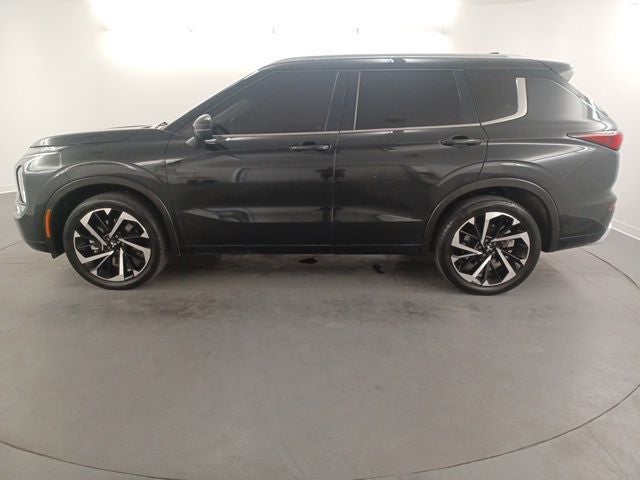 2023 Mitsubishi Outlander SEL