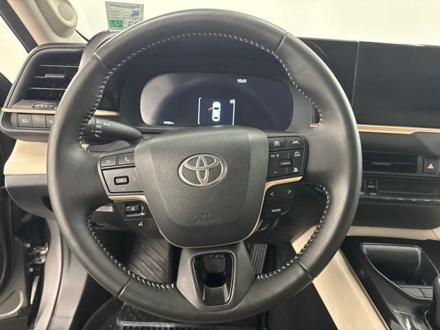 2025 Toyota Crown Limited