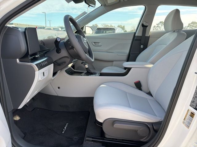 2026 Hyundai KONA SE