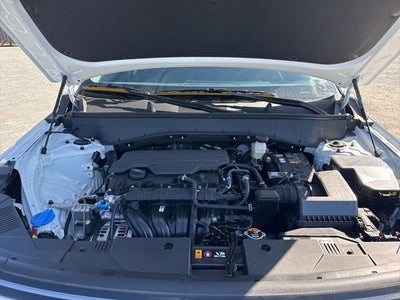 2026 Hyundai KONA SE