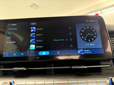 2026 Hyundai KONA SE