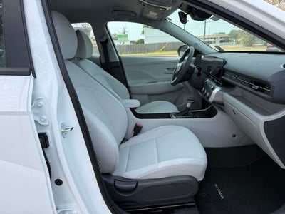 2026 Hyundai KONA SE