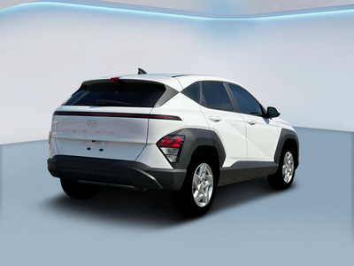 2026 Hyundai KONA SE FWD