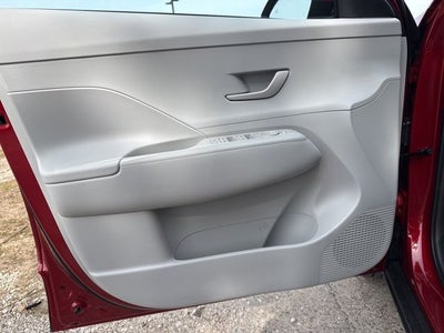 2026 Hyundai KONA SE